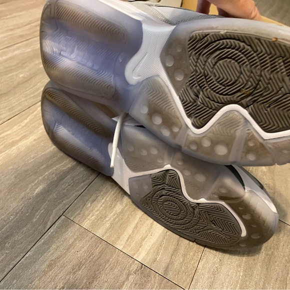 NIKE AIR JORDAN POINT LANE WOLF GREY-WHITE-COOL GREY SZ 10.5 [CZ4166-002] - Picture 8 of 11